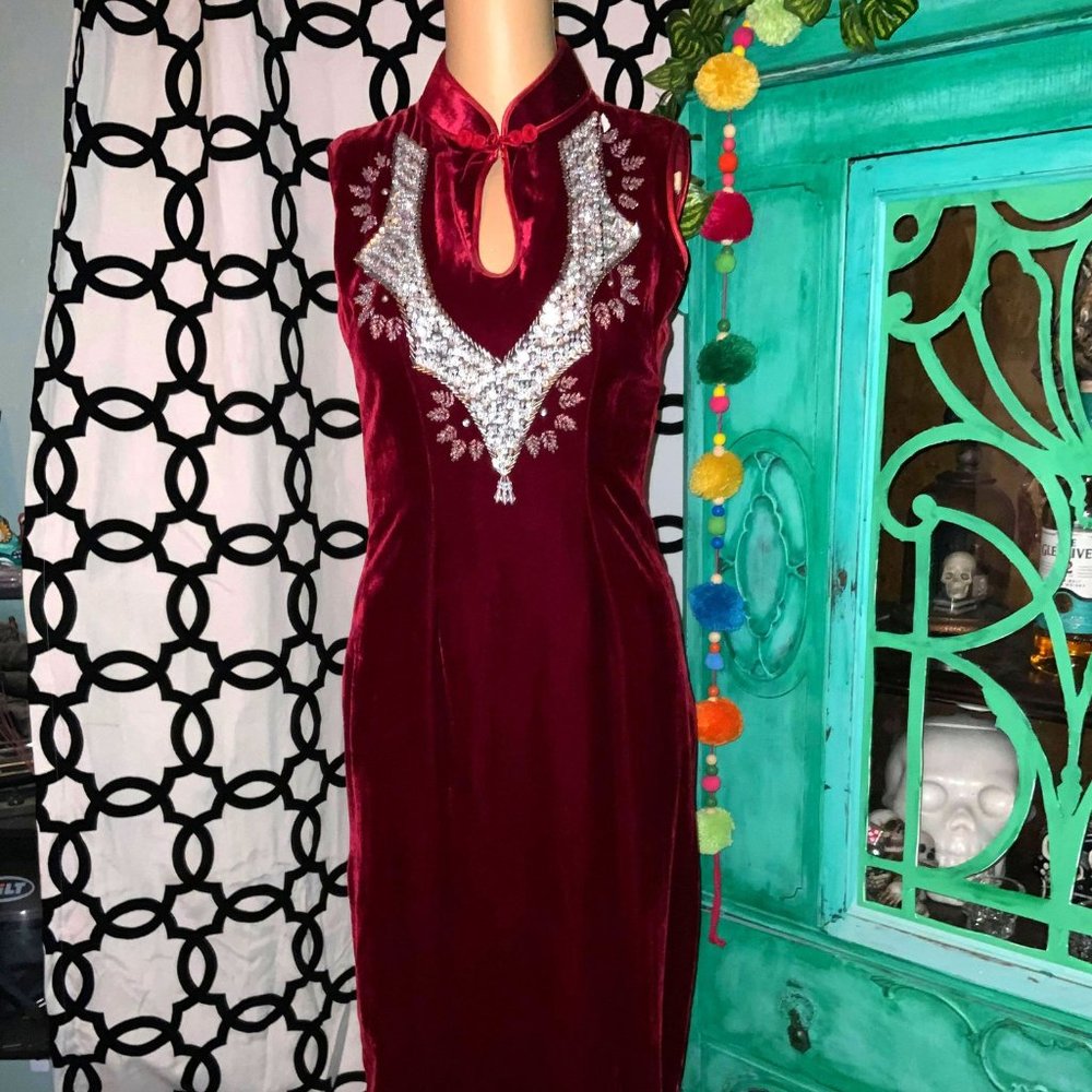 Vintage 80s Burgundy Velvet Cheongsam Dress